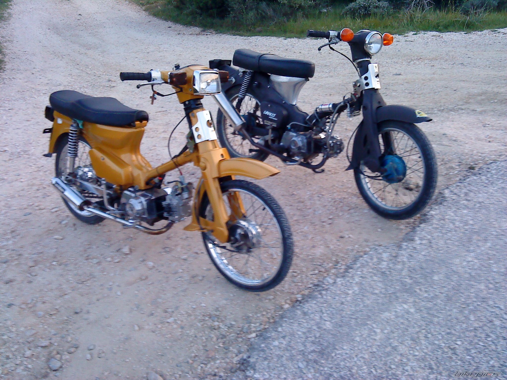 Bike Photo 1940105