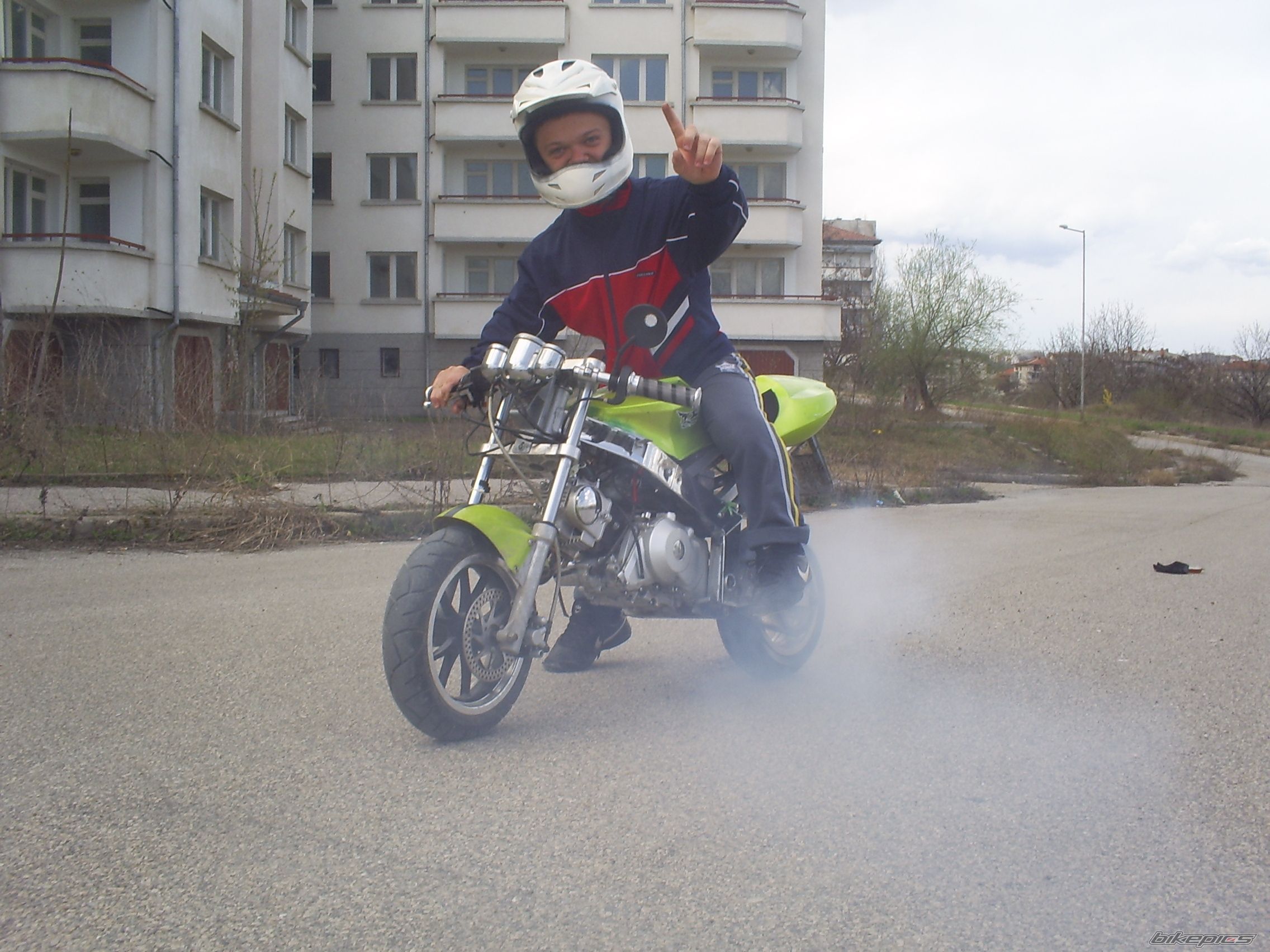 Bike Photo 1940310