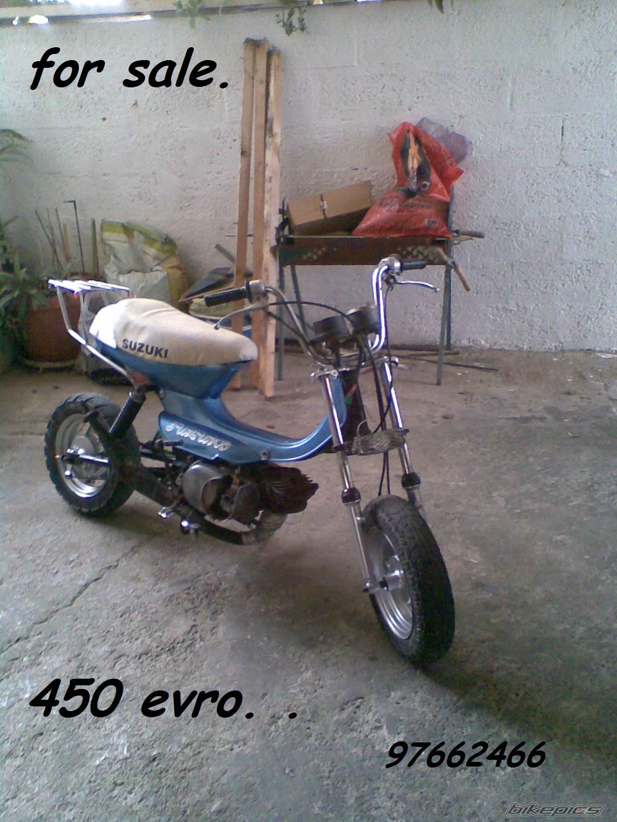 Photo 1940328