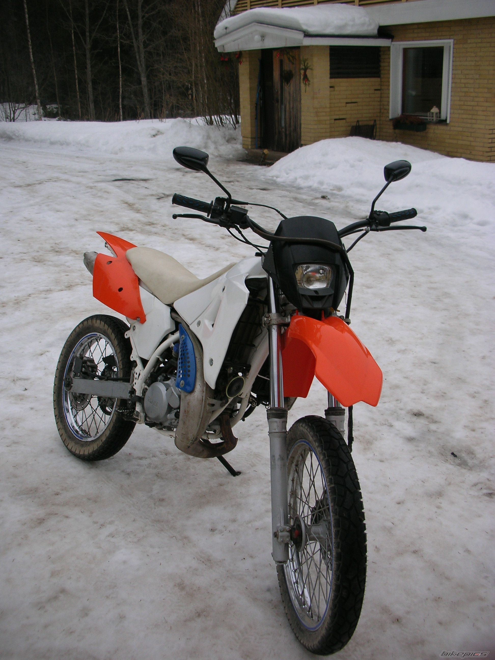 Photo 1940496