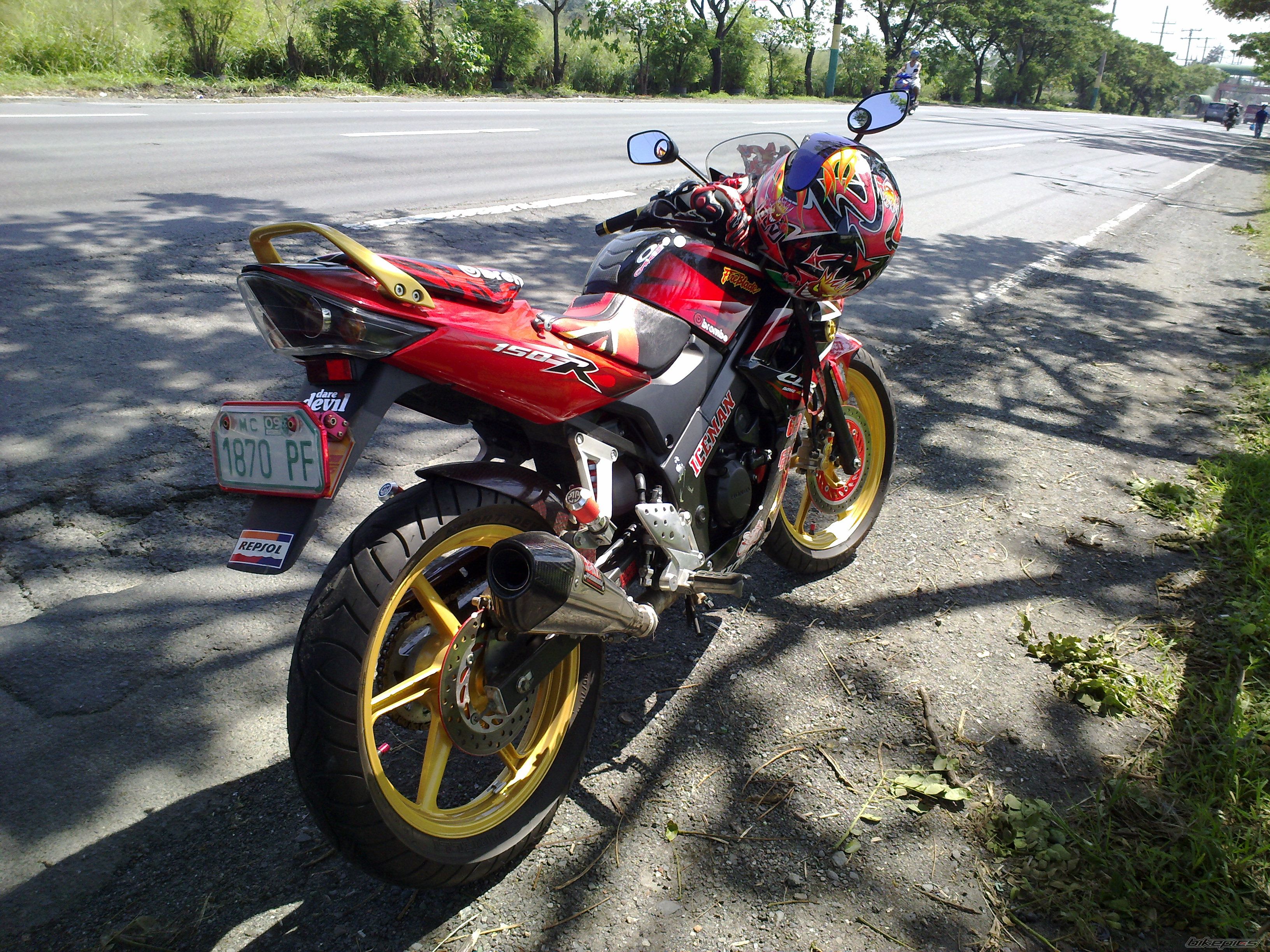 Photo 1940942