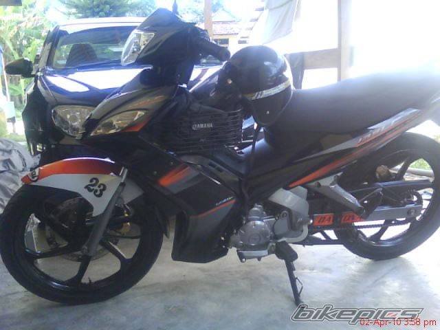 Photo 1940956