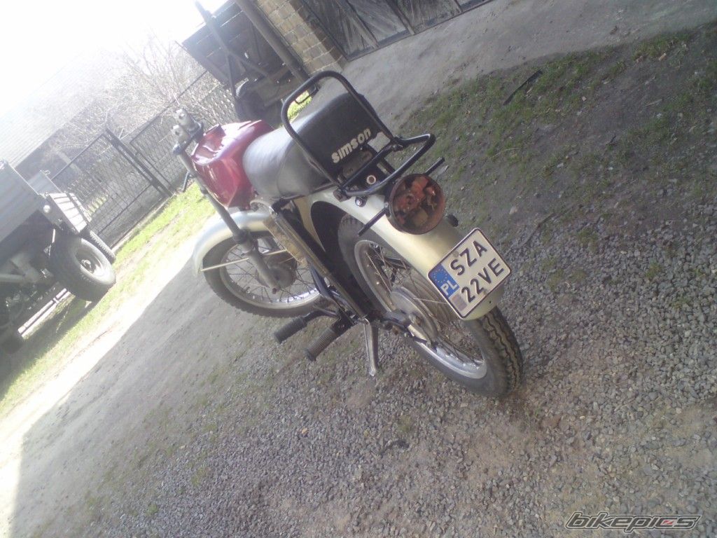 Photo 1941010