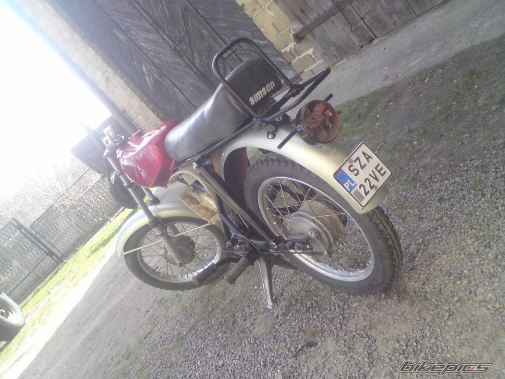 Photo 1941016