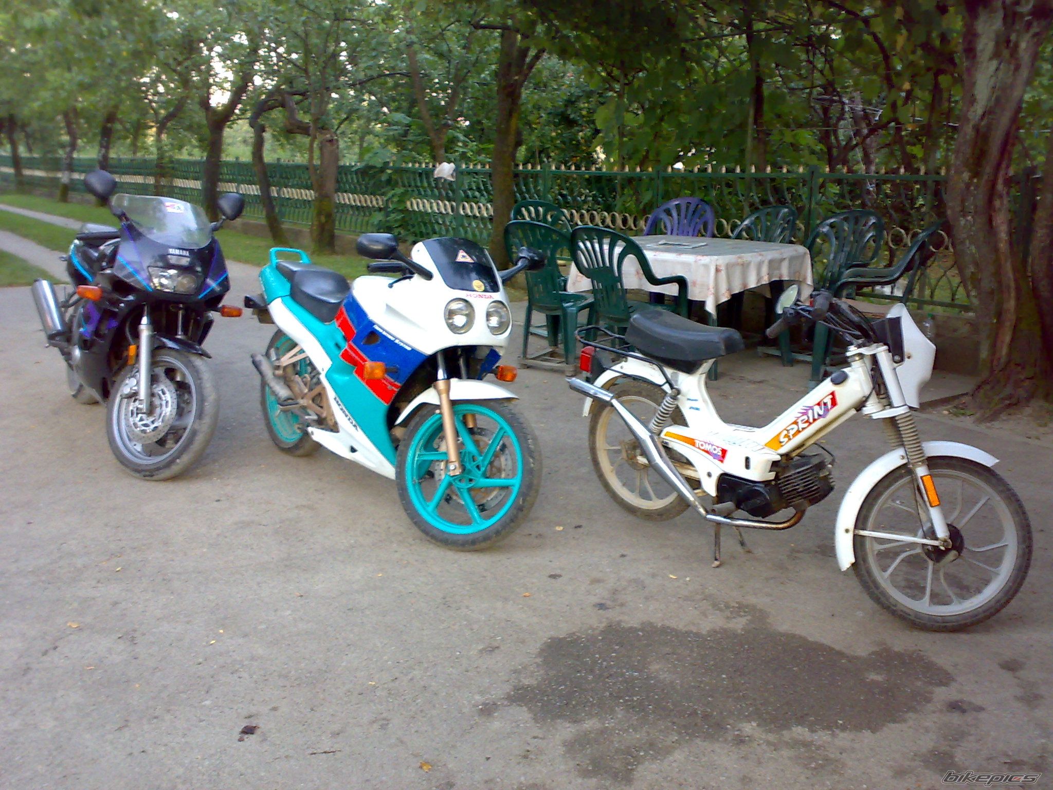 Photo 1941172