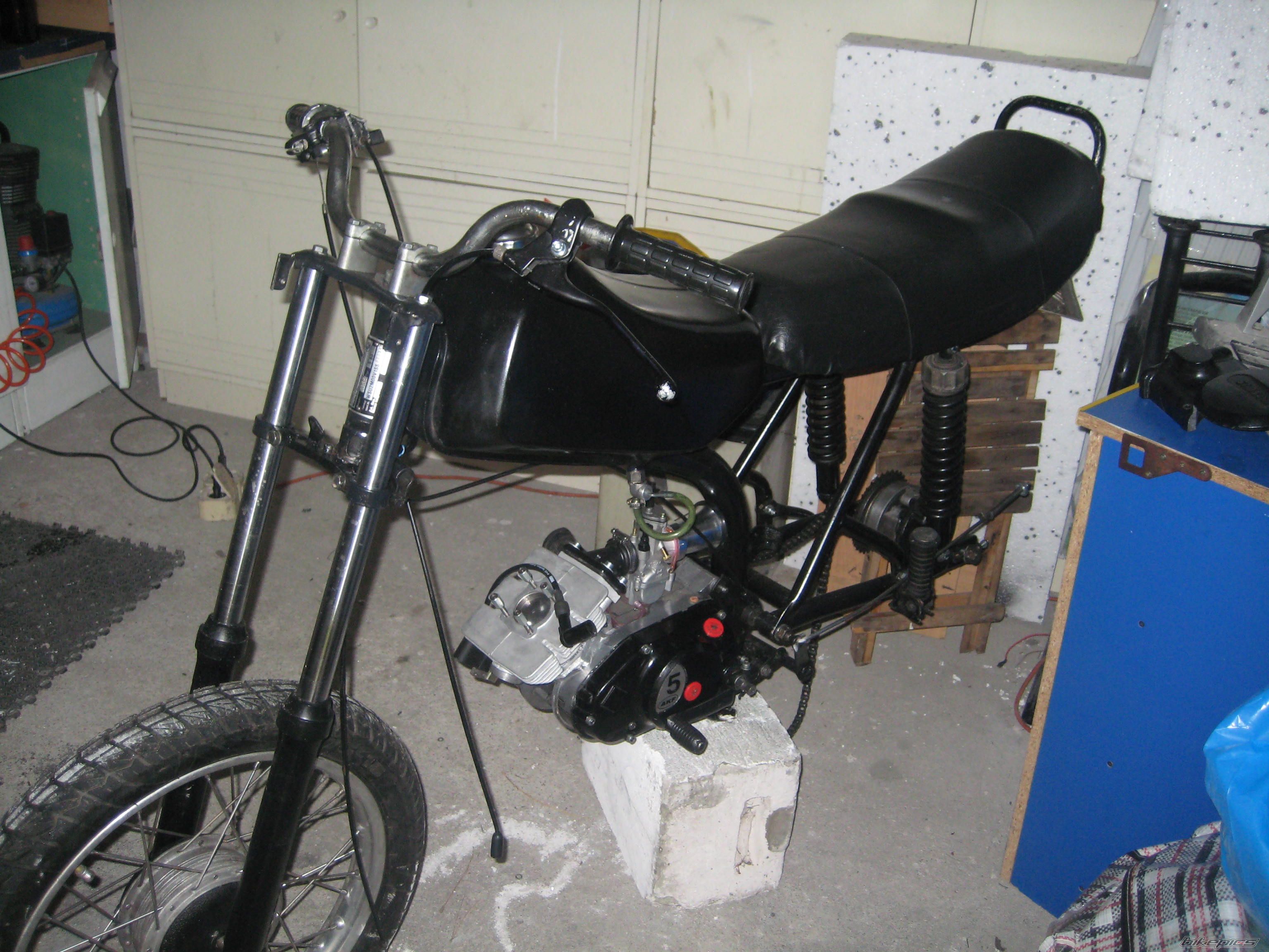 Photo 1941348