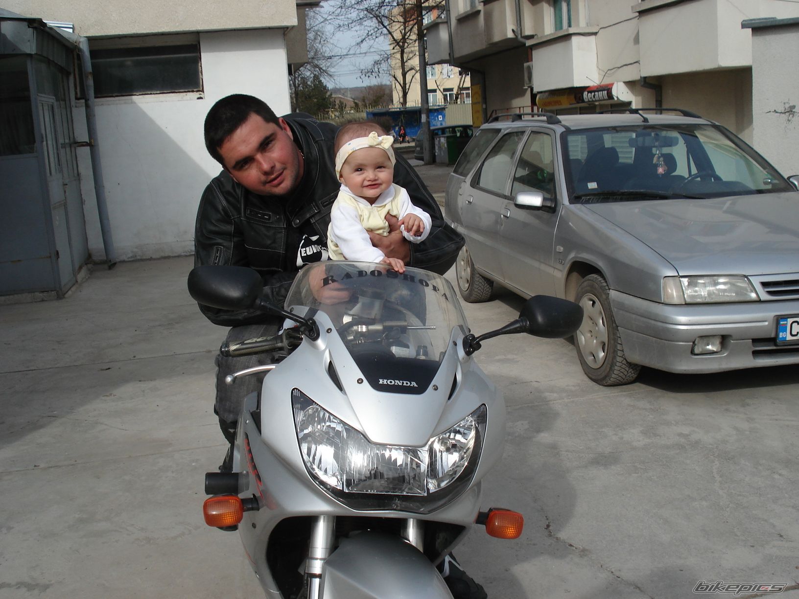 Photo 1942099