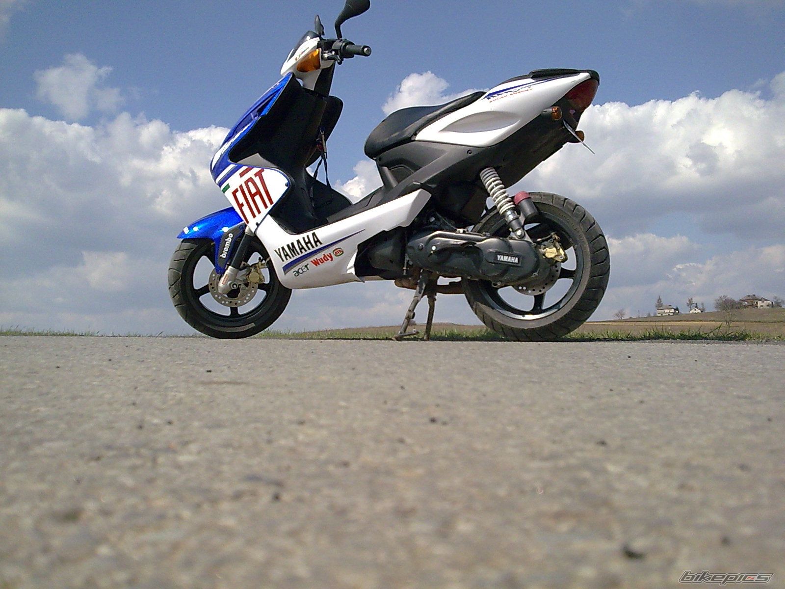 Bike Photo 1942231