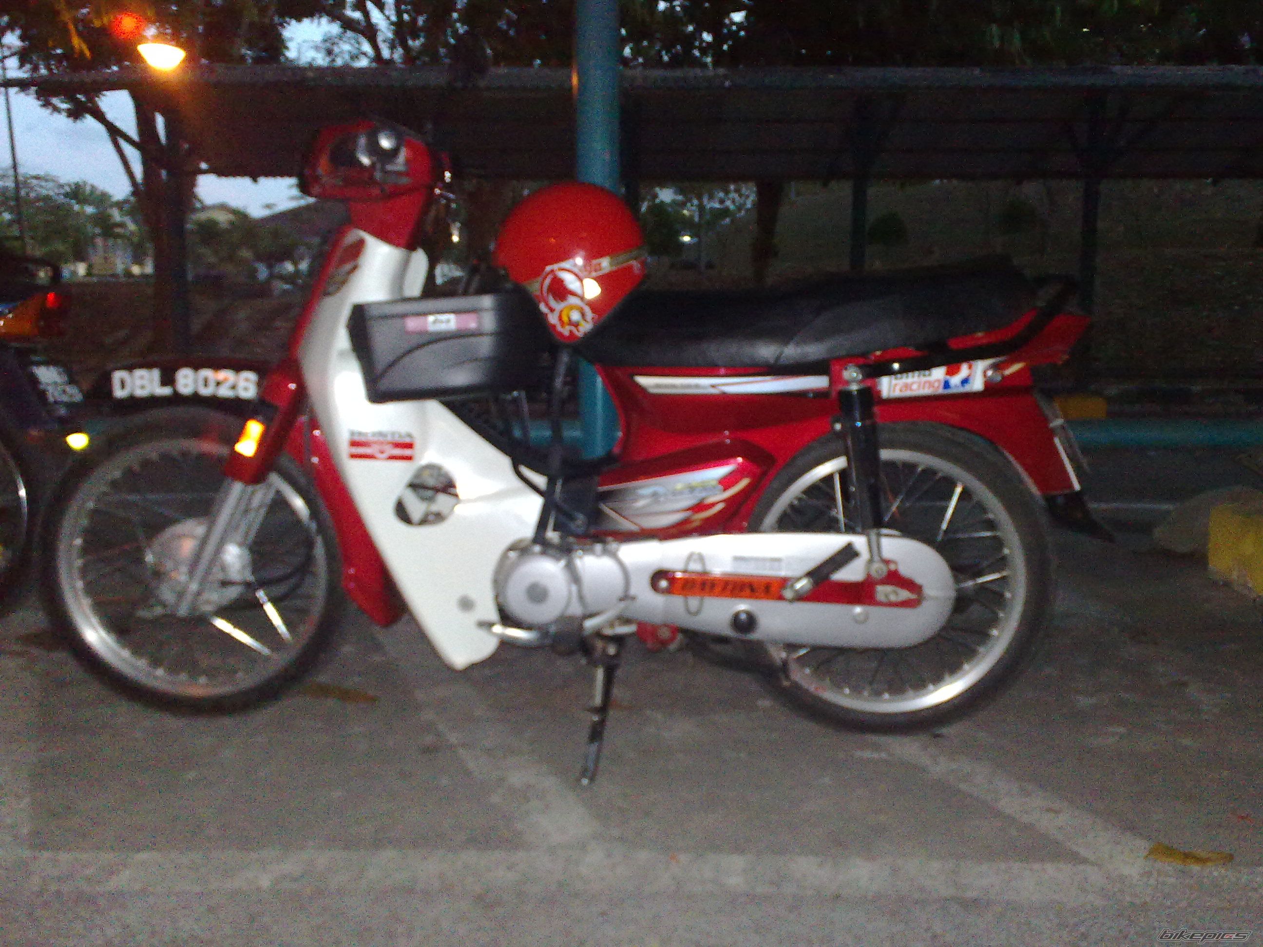 Photo 1942450