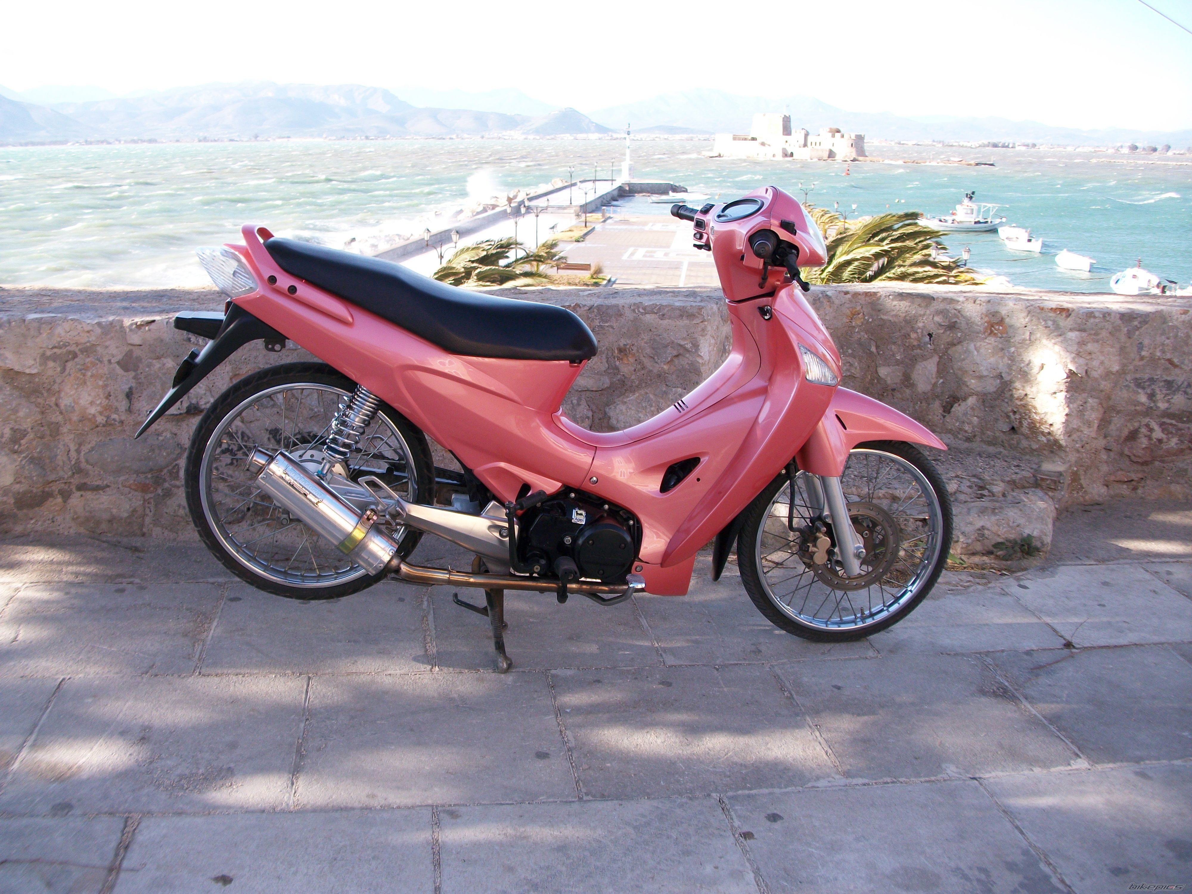 Photo 1942464
