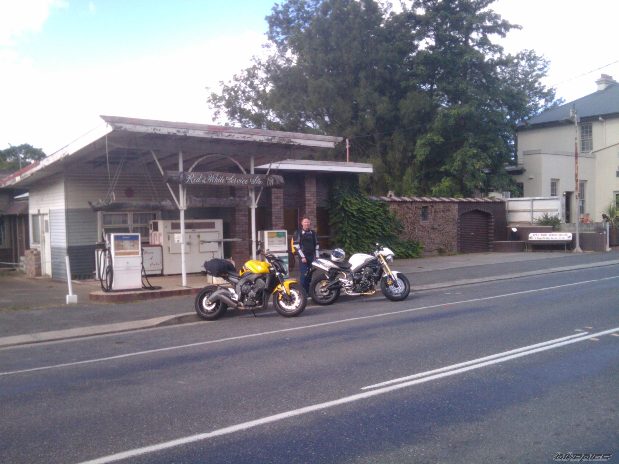 Photo 1942751