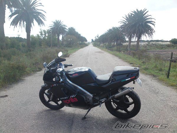 Photo 1942838