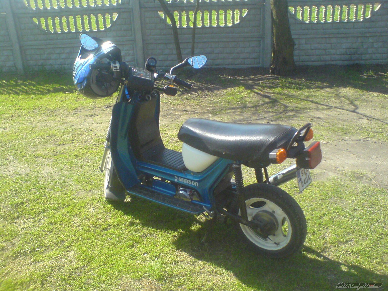 Photo 1942855
