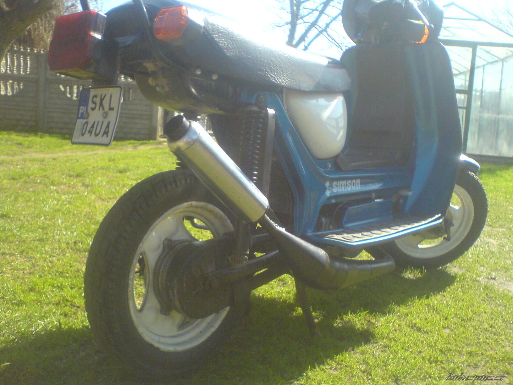 Photo 1942857