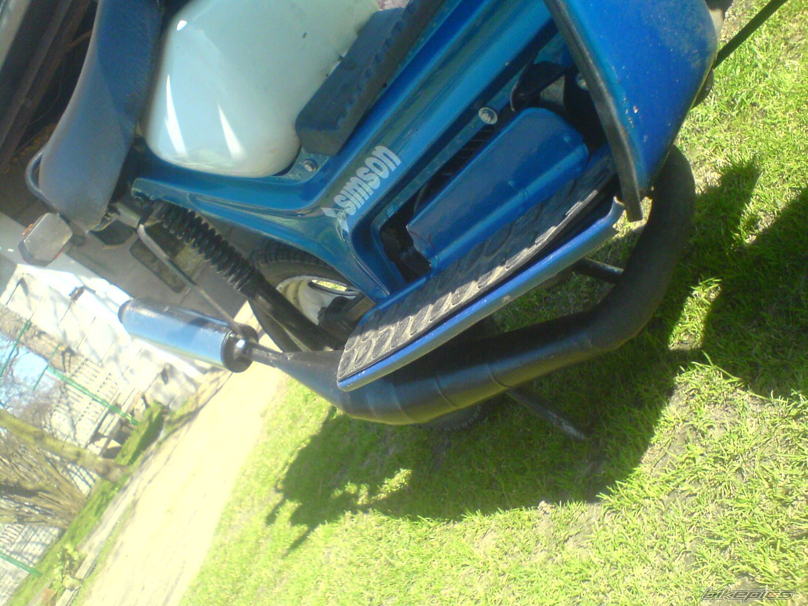 Photo 1942863