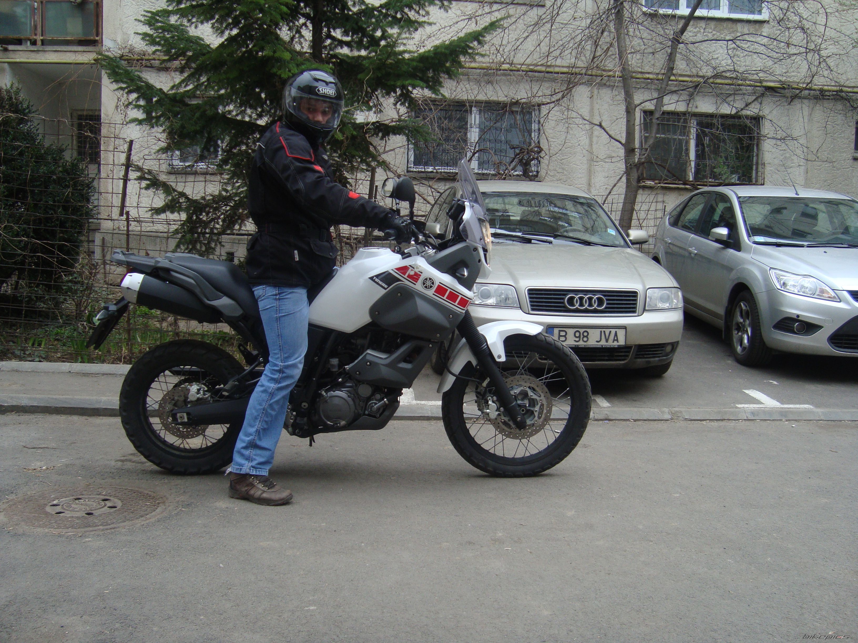 Photo 1942893
