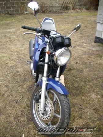 Photo 1942983