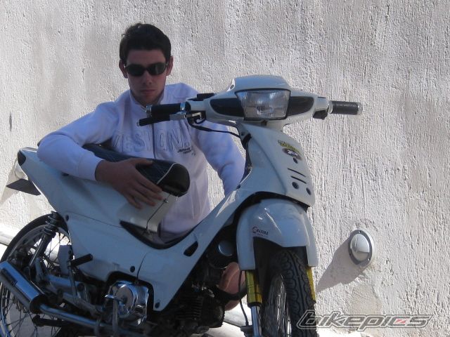 Photo 1943319