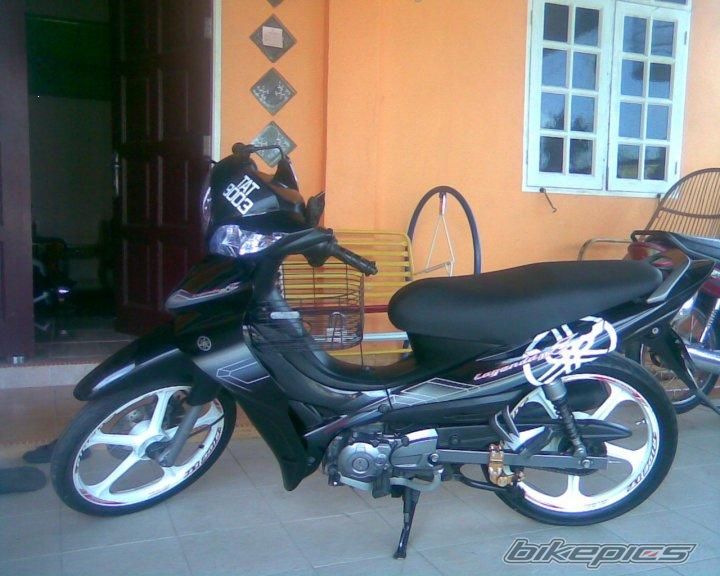 Photo 1943365
