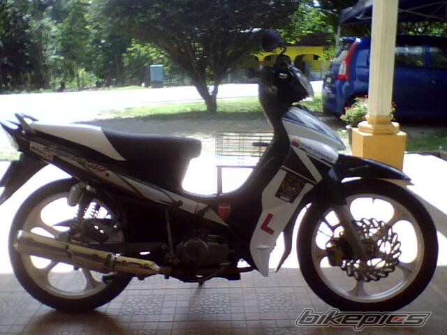 Photo 1943366