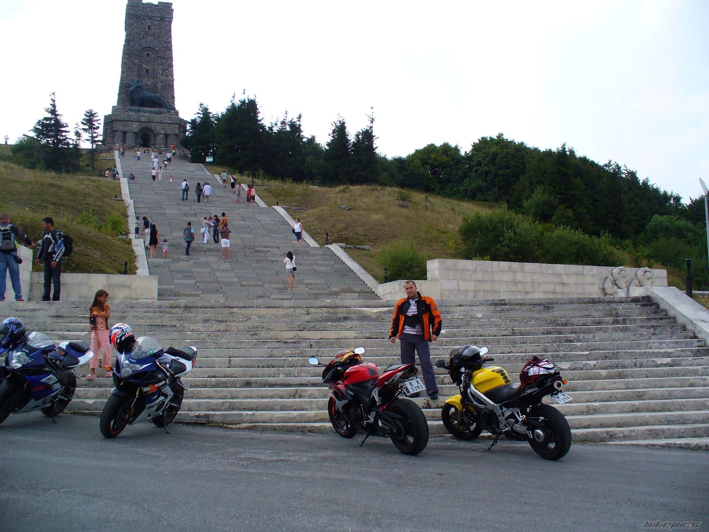 Photo 1943454
