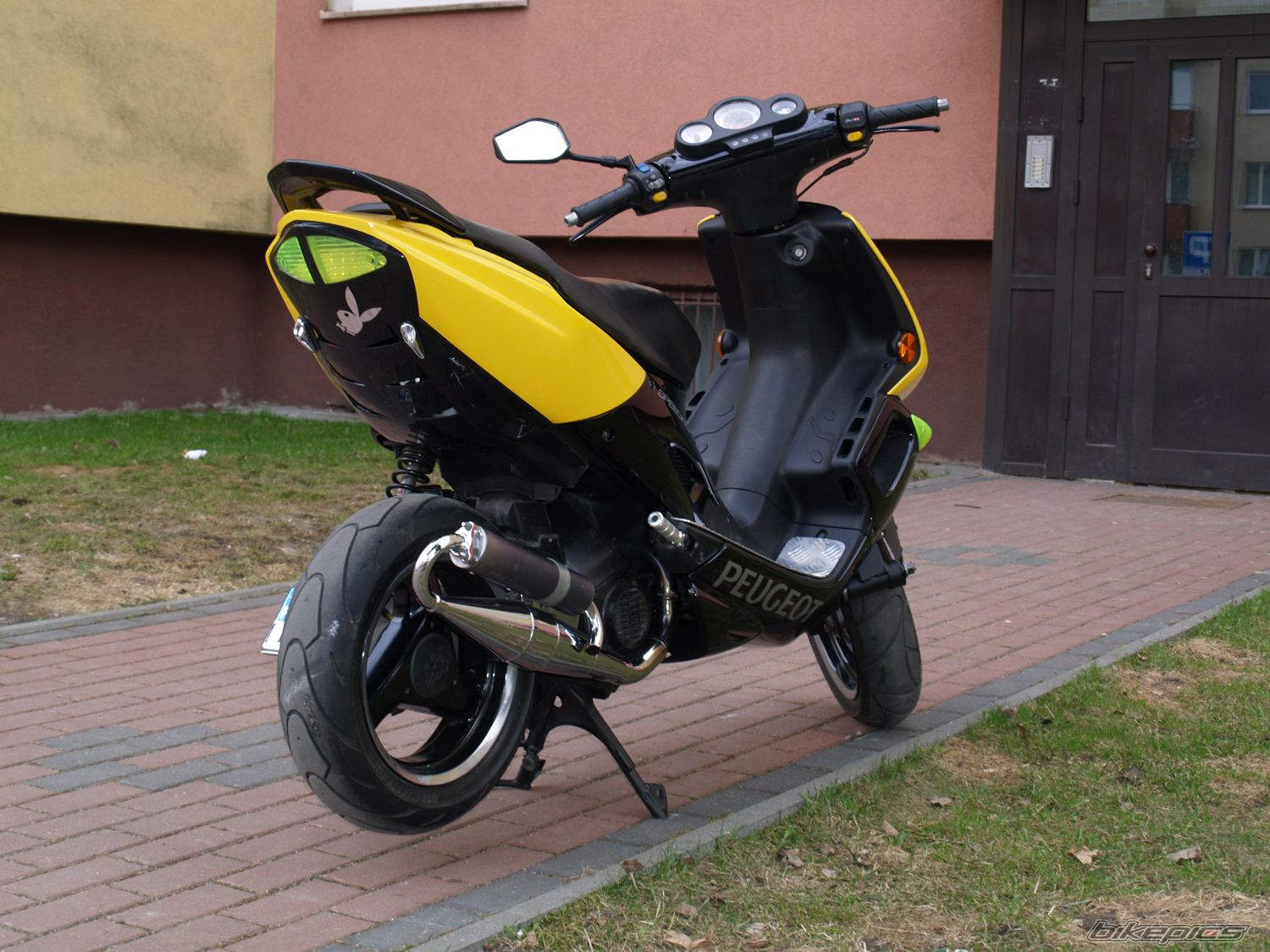 Bike Photo 1943757