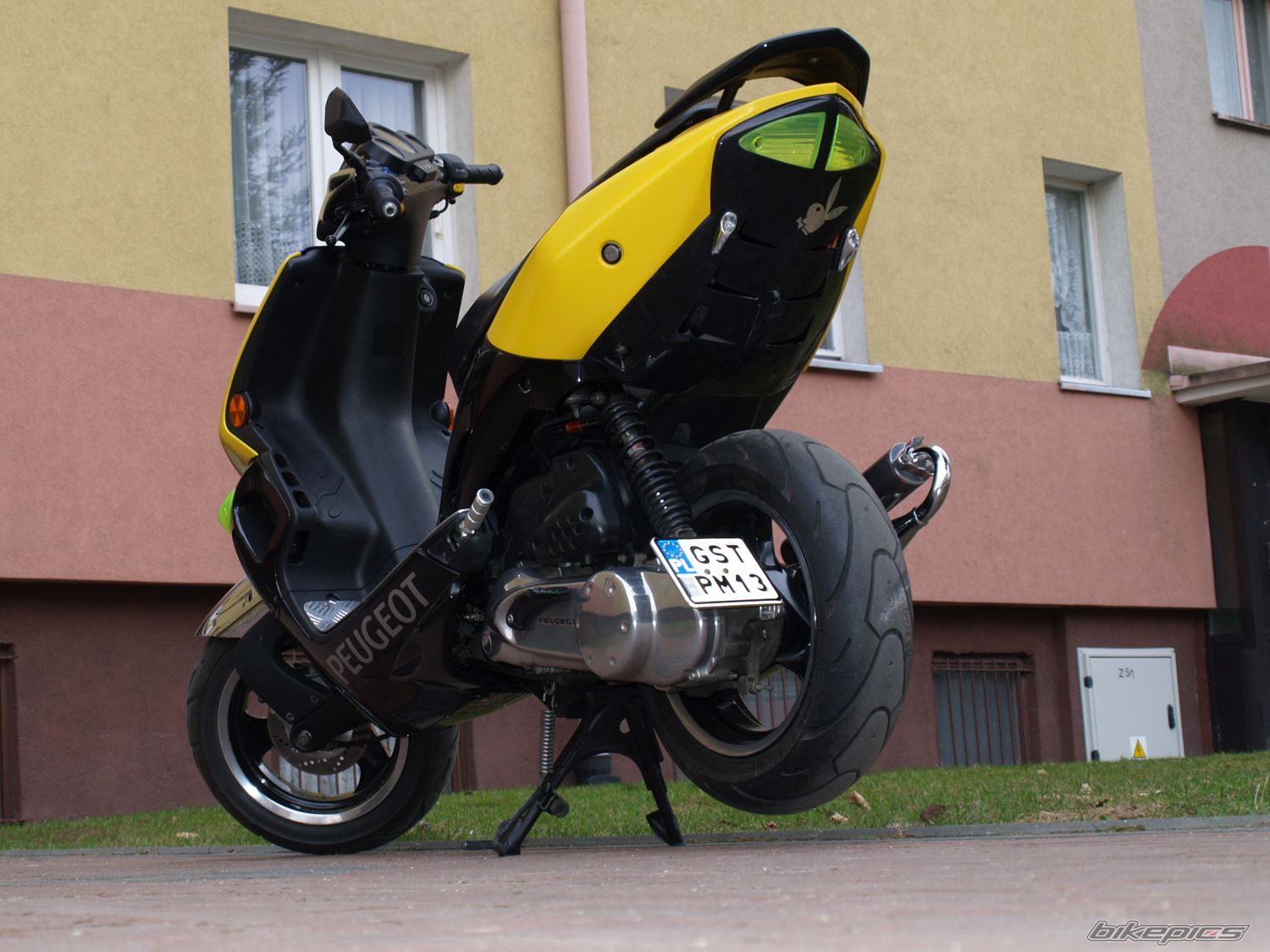 Bike Photo 1943758