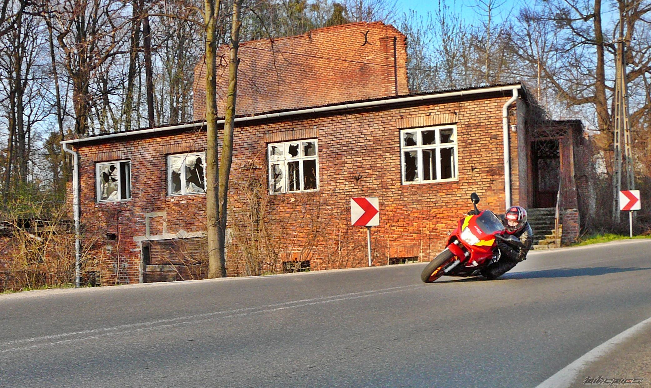 Bike Photo 1943926