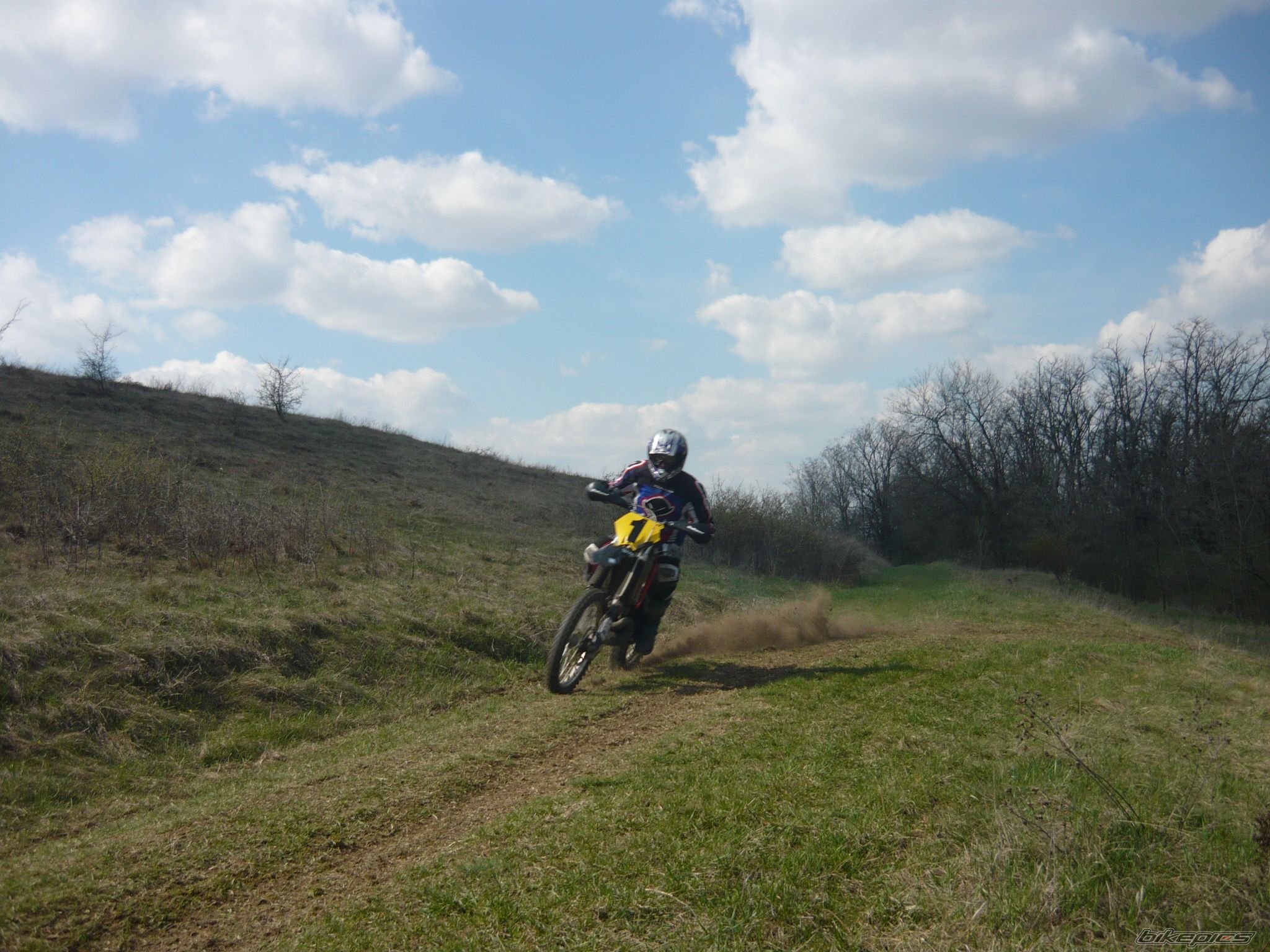 Bike Photo 1943960