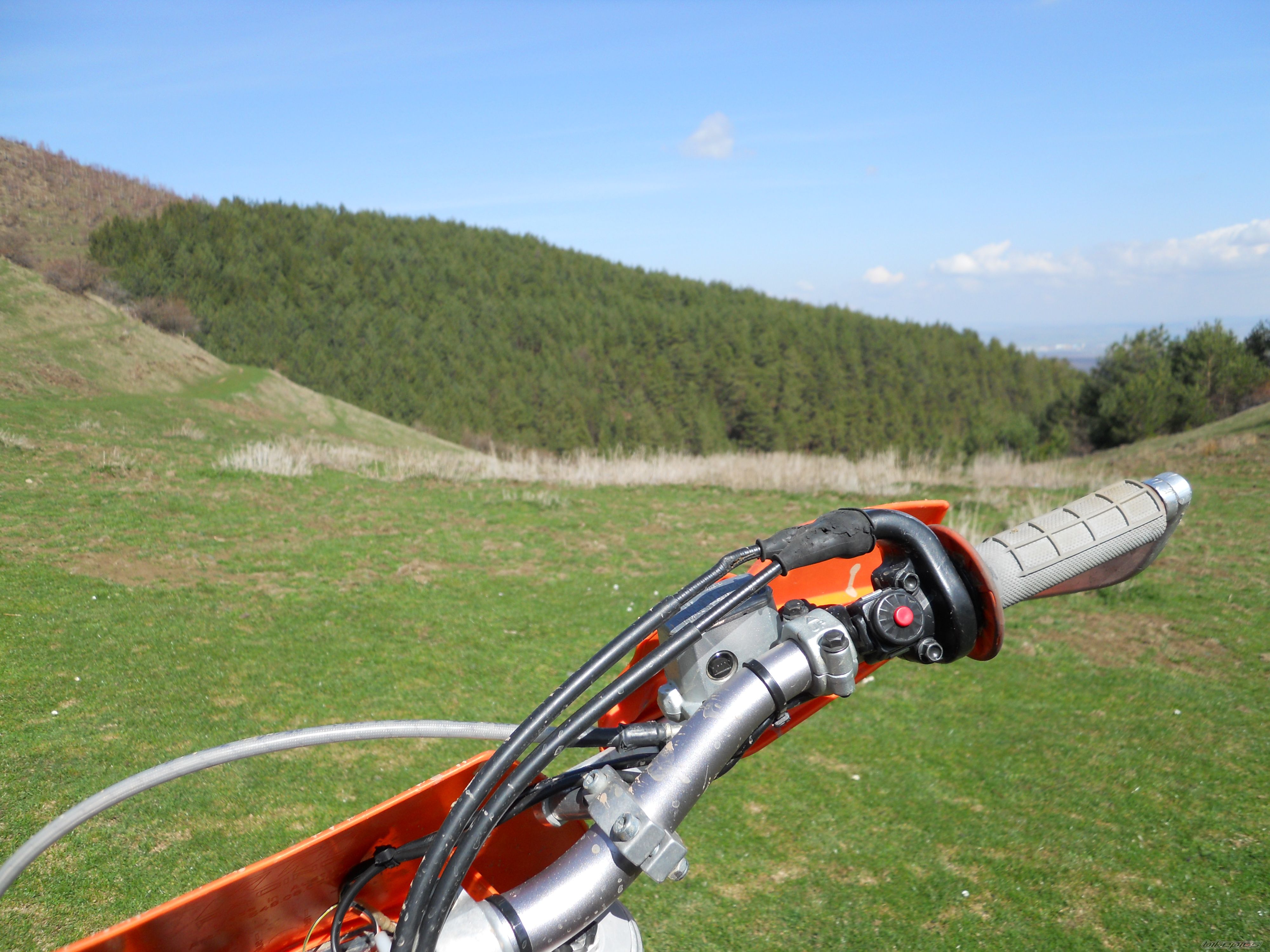 Bike Photo 1943995