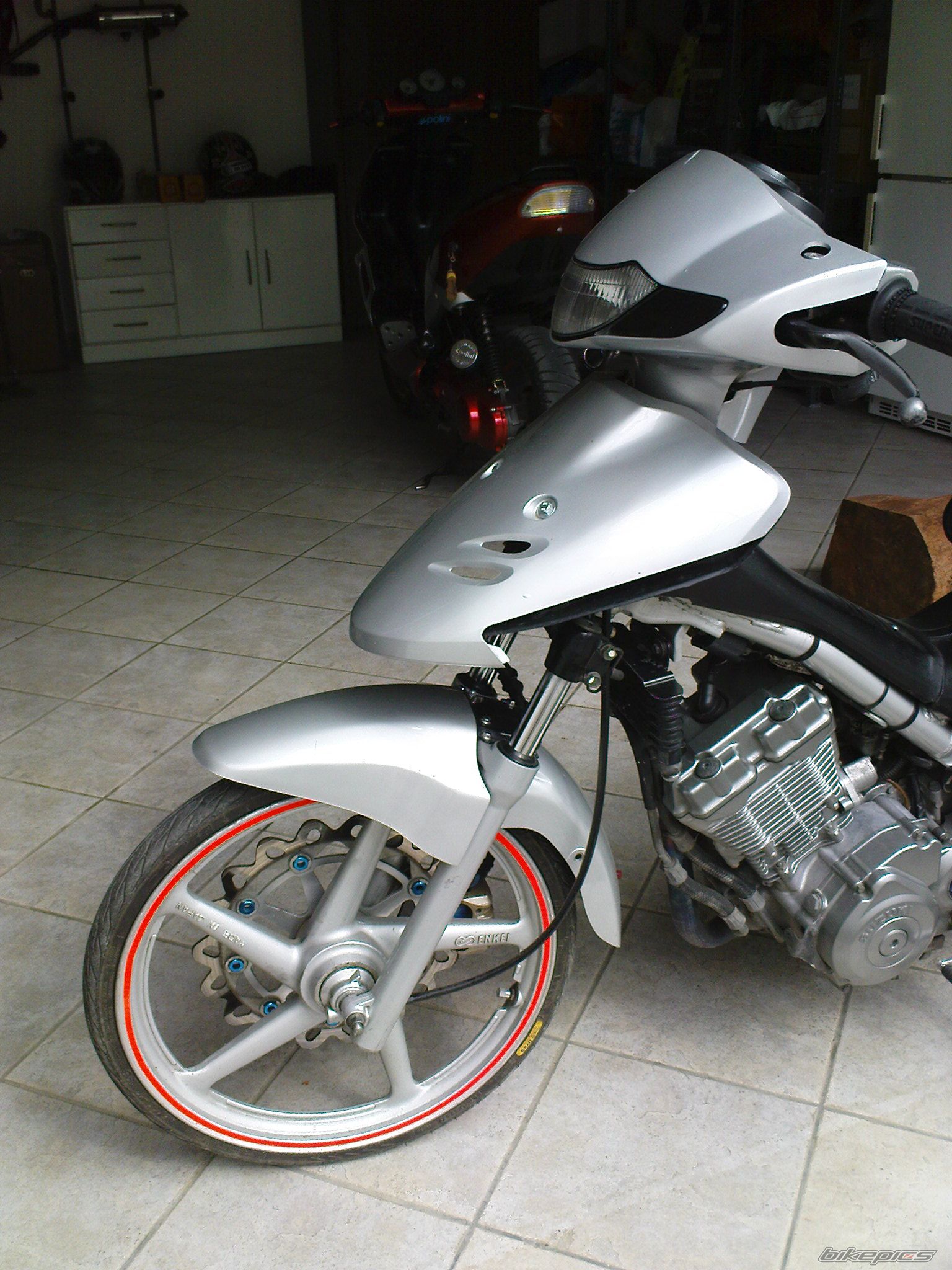 Photo 1944302
