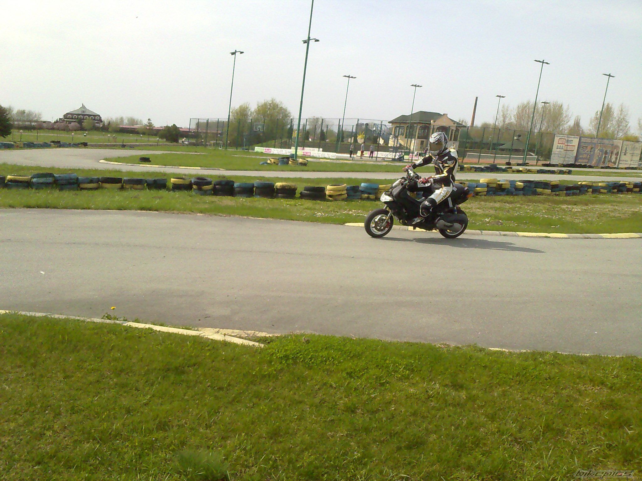 Photo 1944414