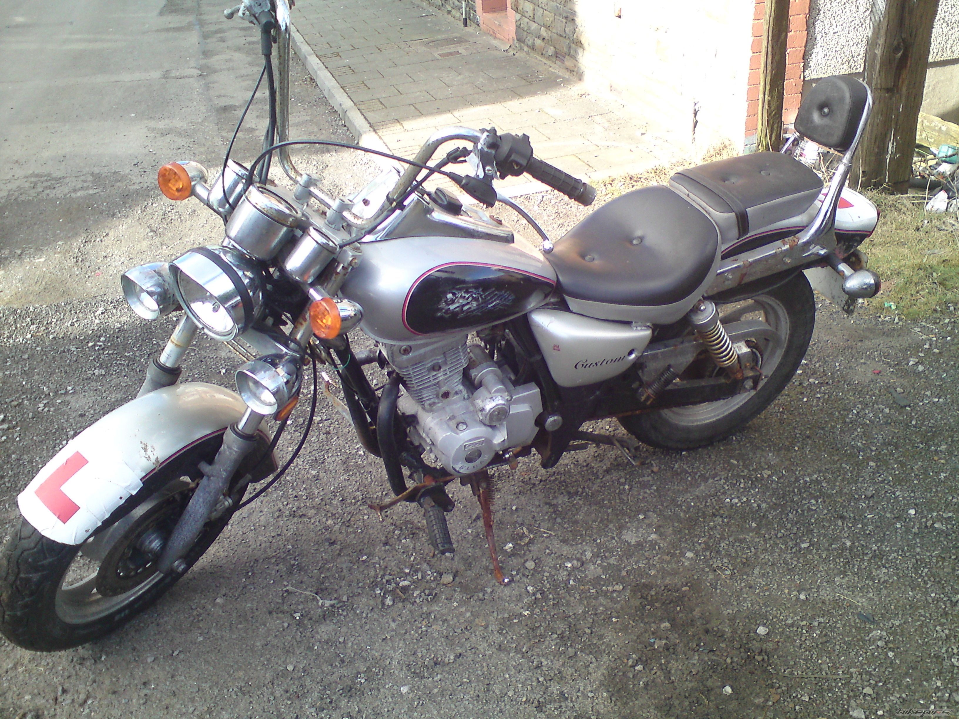 Photo 1944427