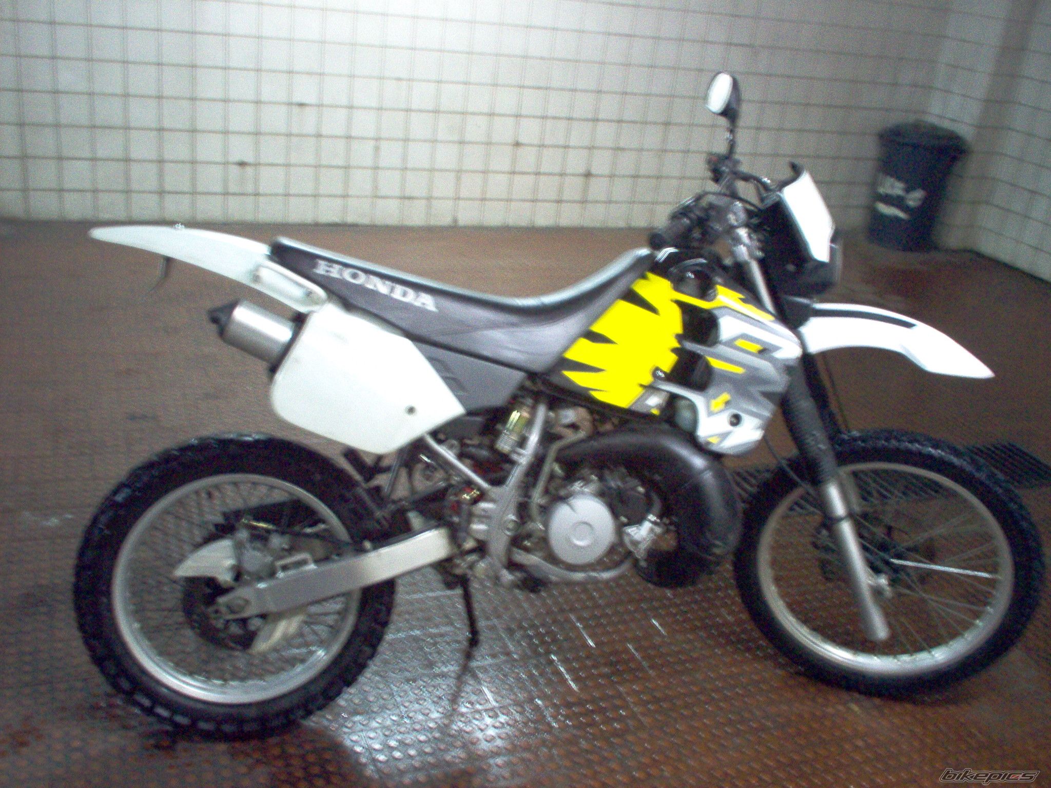 Photo 1944474