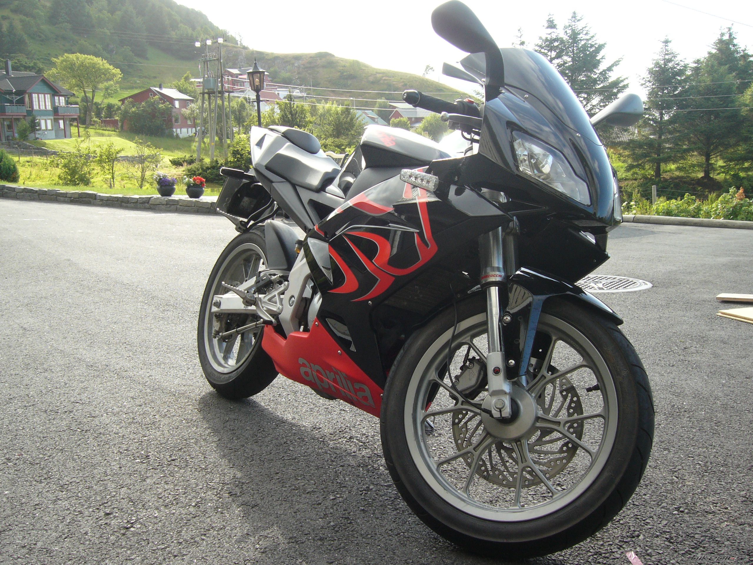 Bike Photo 1944708