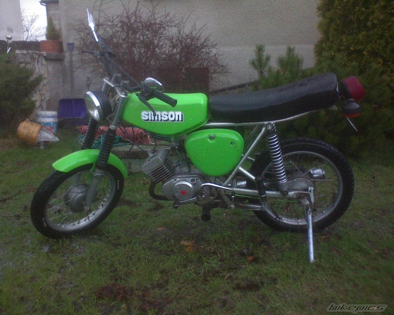 Photo 1944795