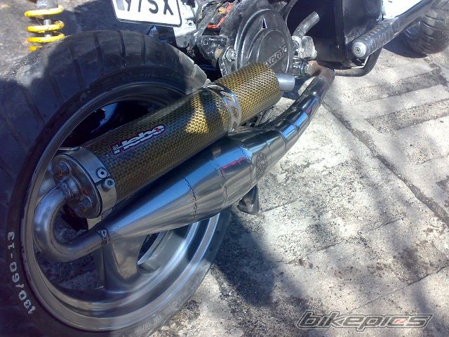 Photo 1944981