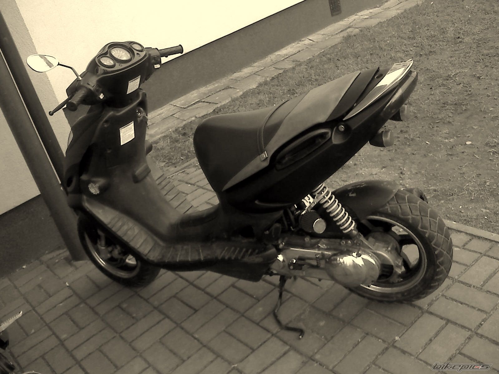 Photo 1944988