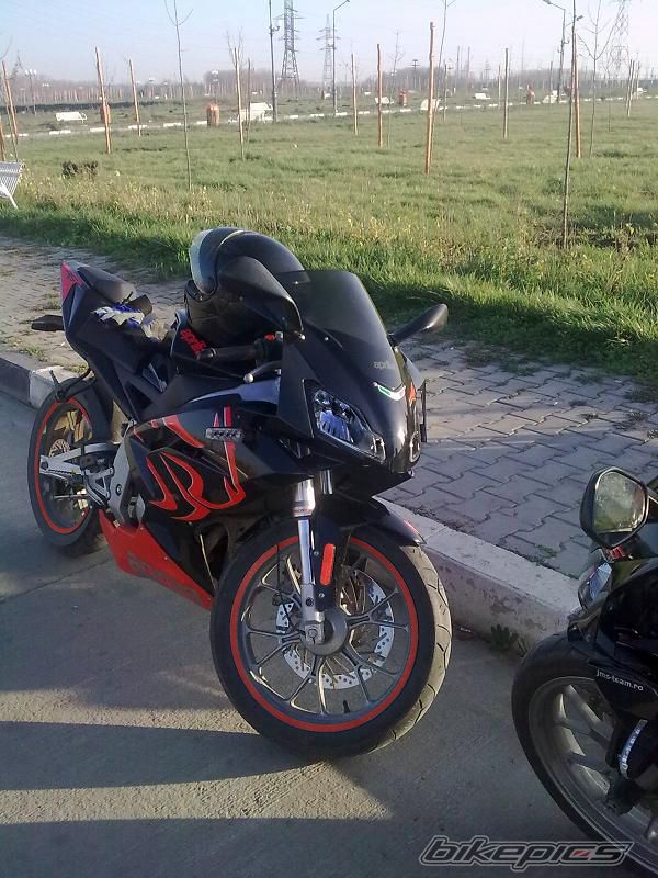 Photo 1945041