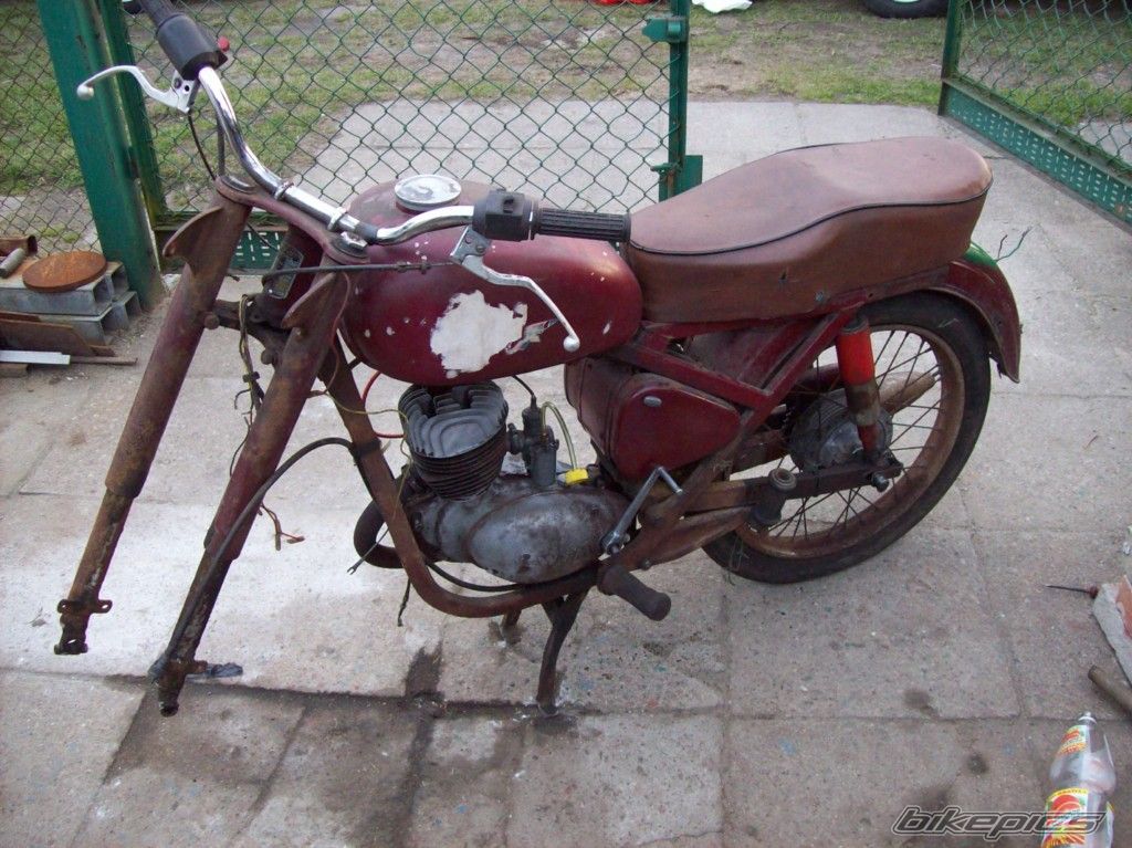 Photo 1945072