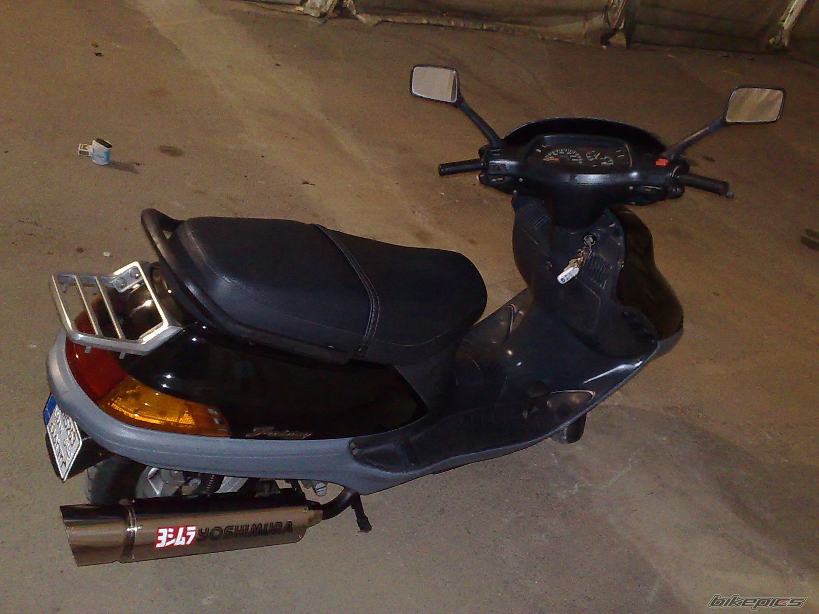Photo 1945249