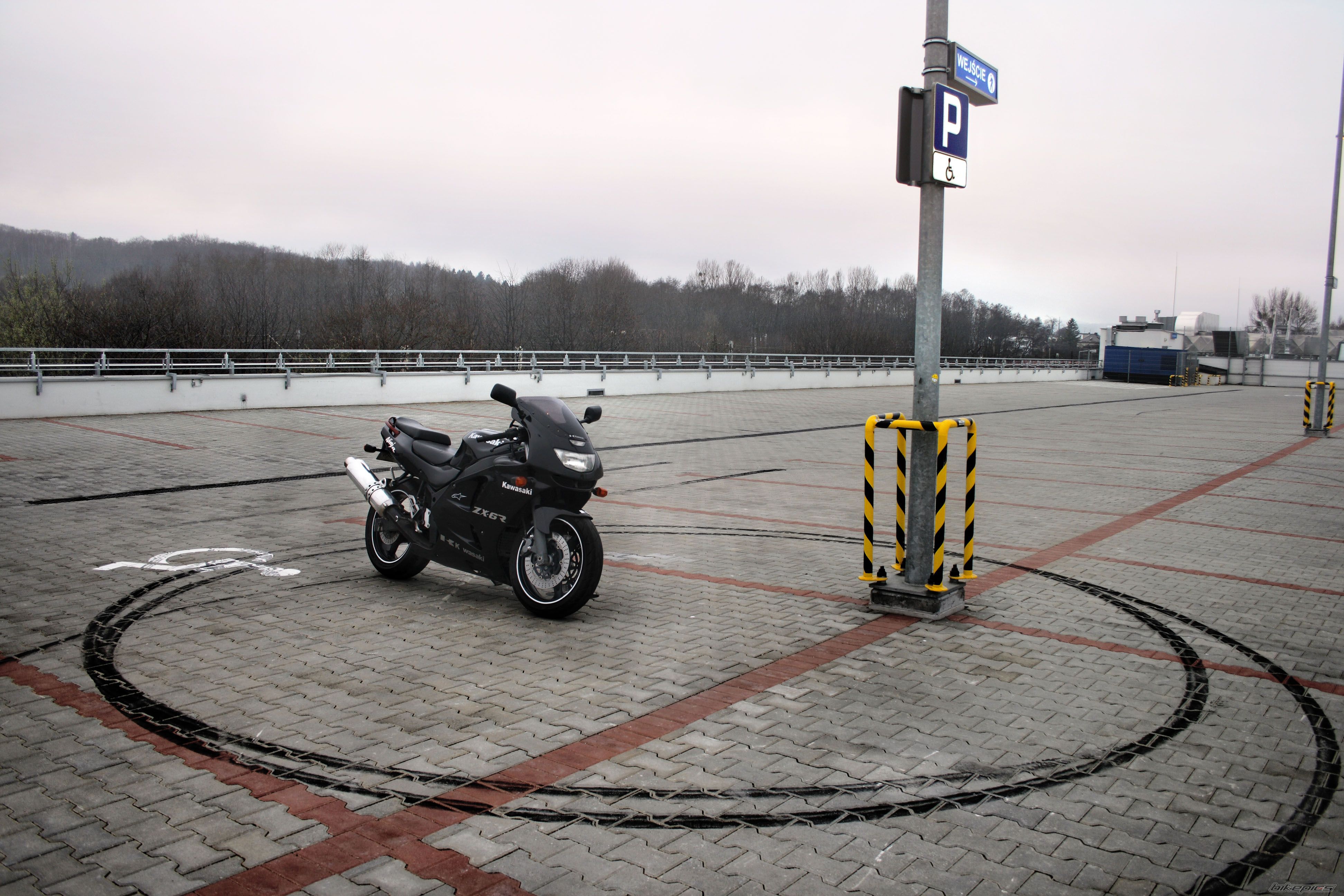 Bike Photo 1945303