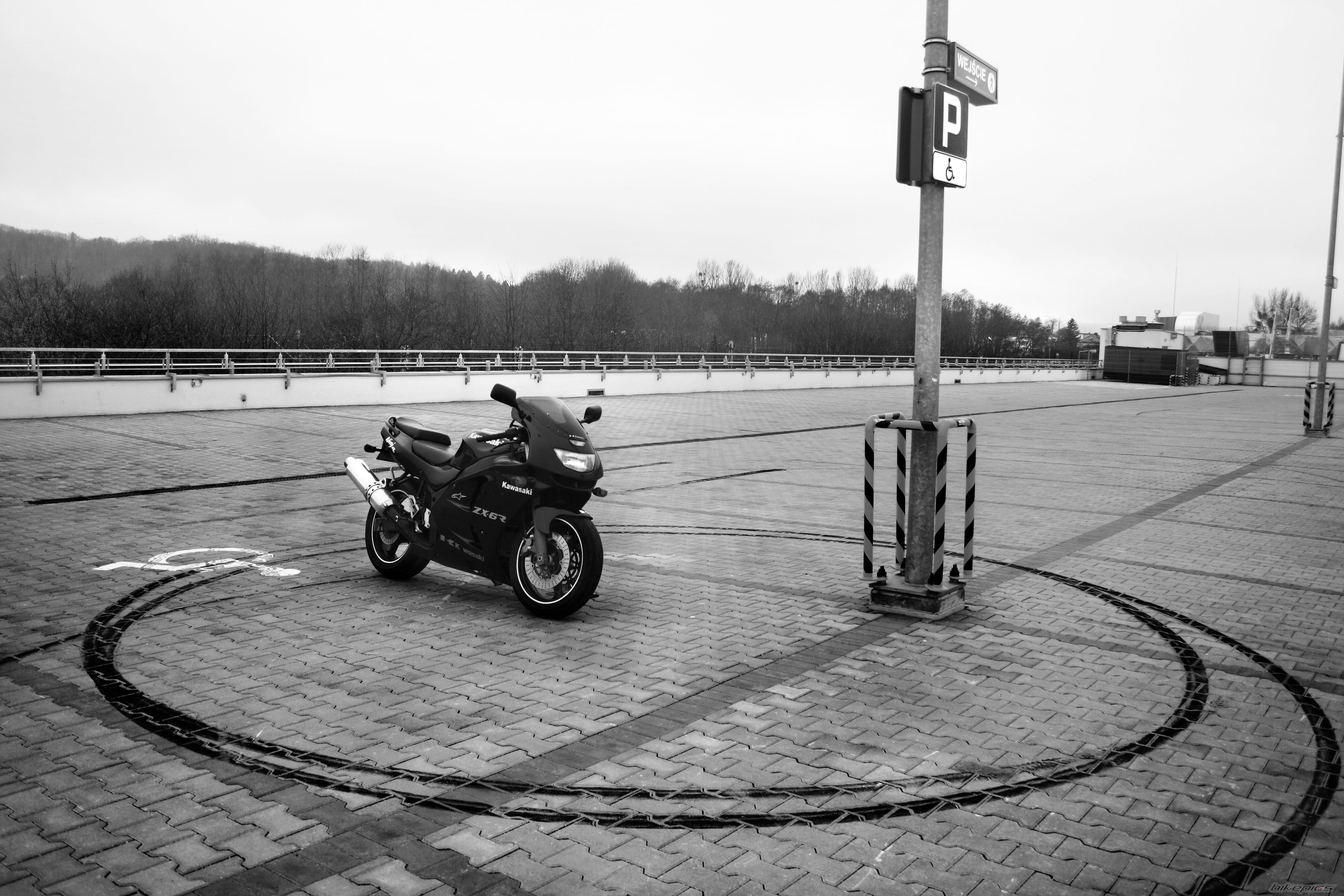 Bike Photo 1945306
