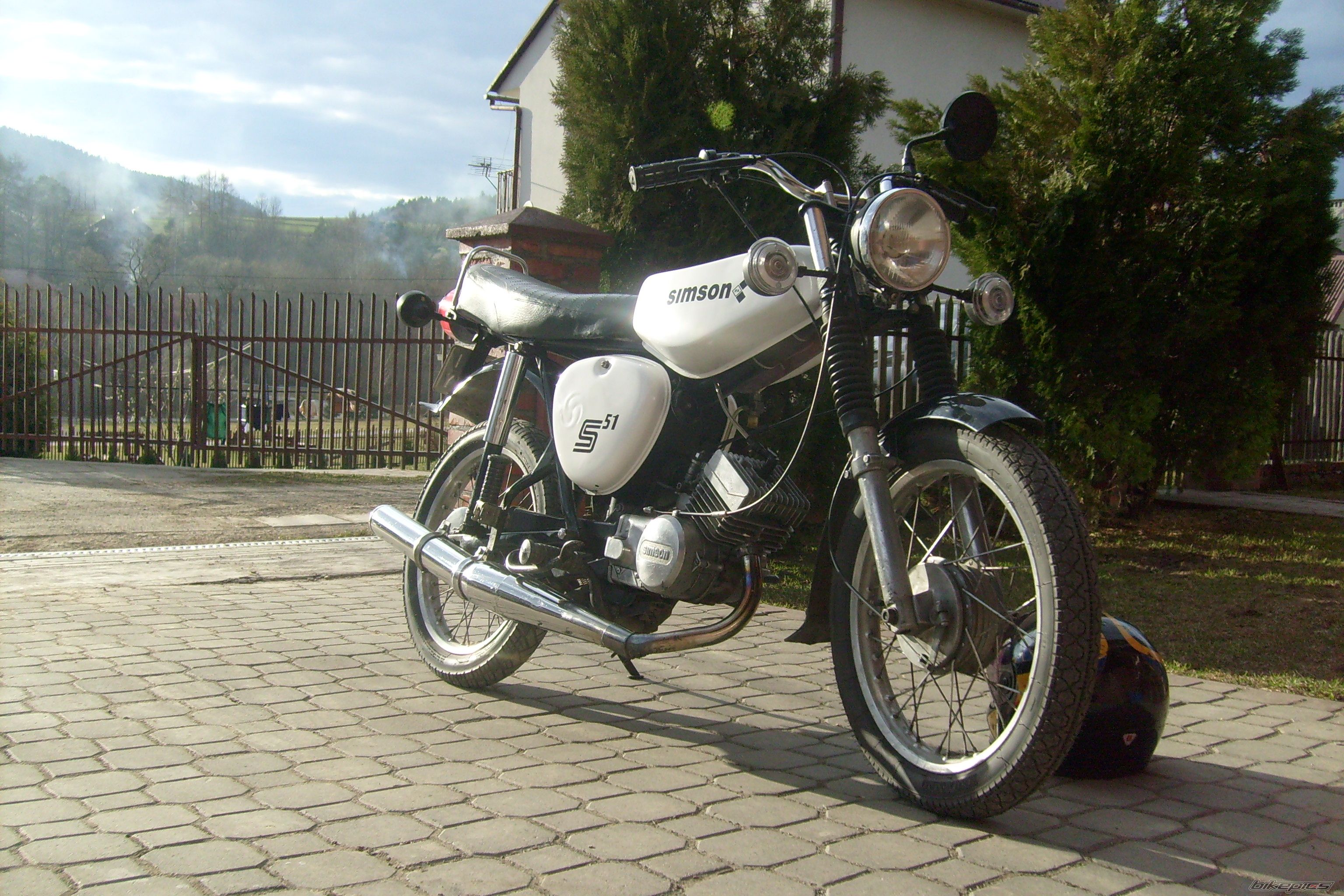 Bike Photo 1945309