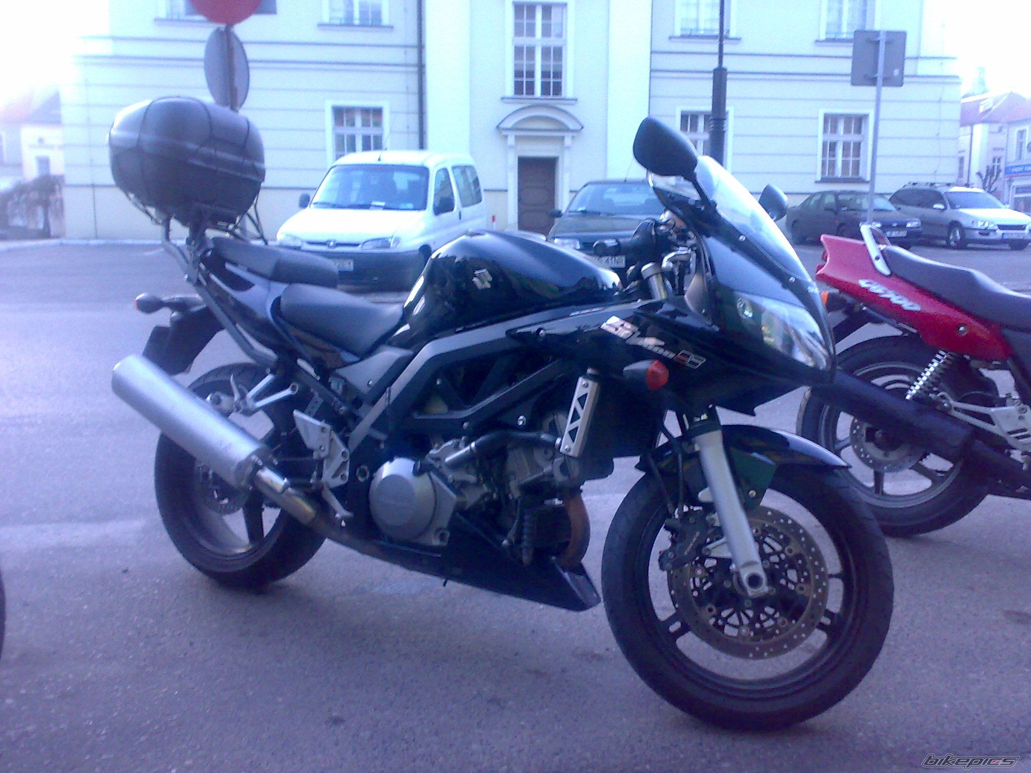 Photo 1945645