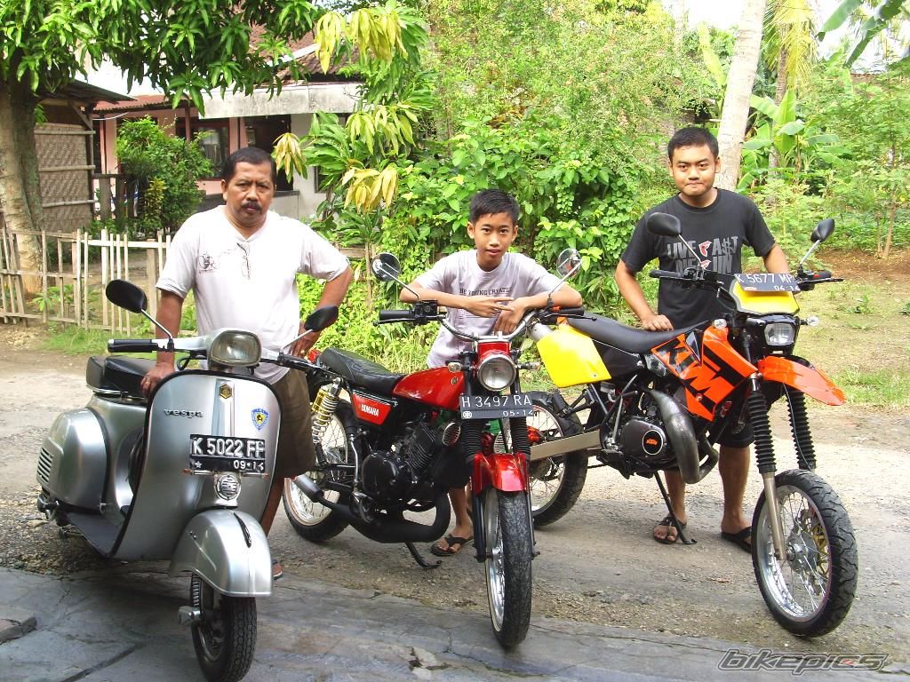 Bike Photo 1945772