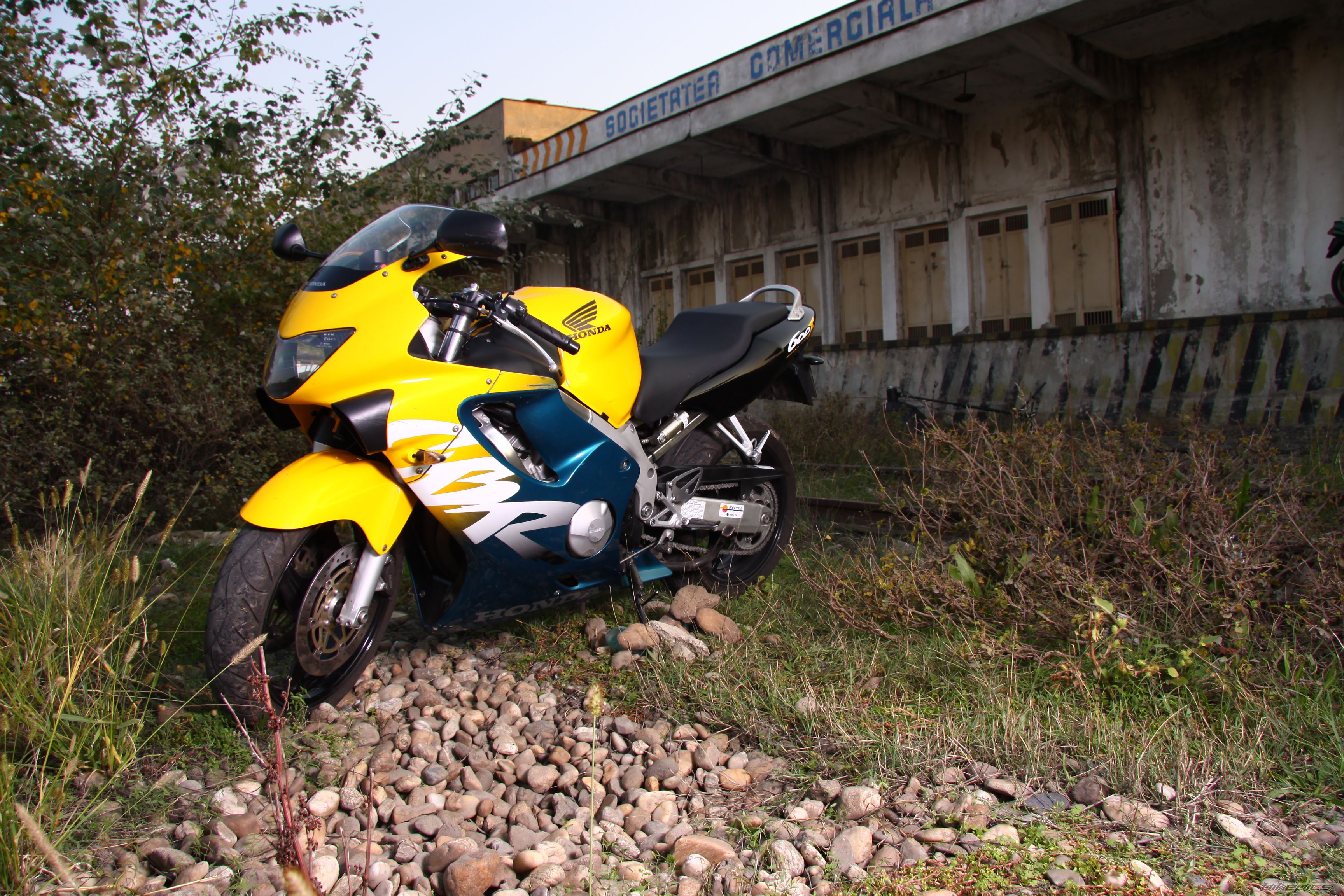 Bike Photo 1945936