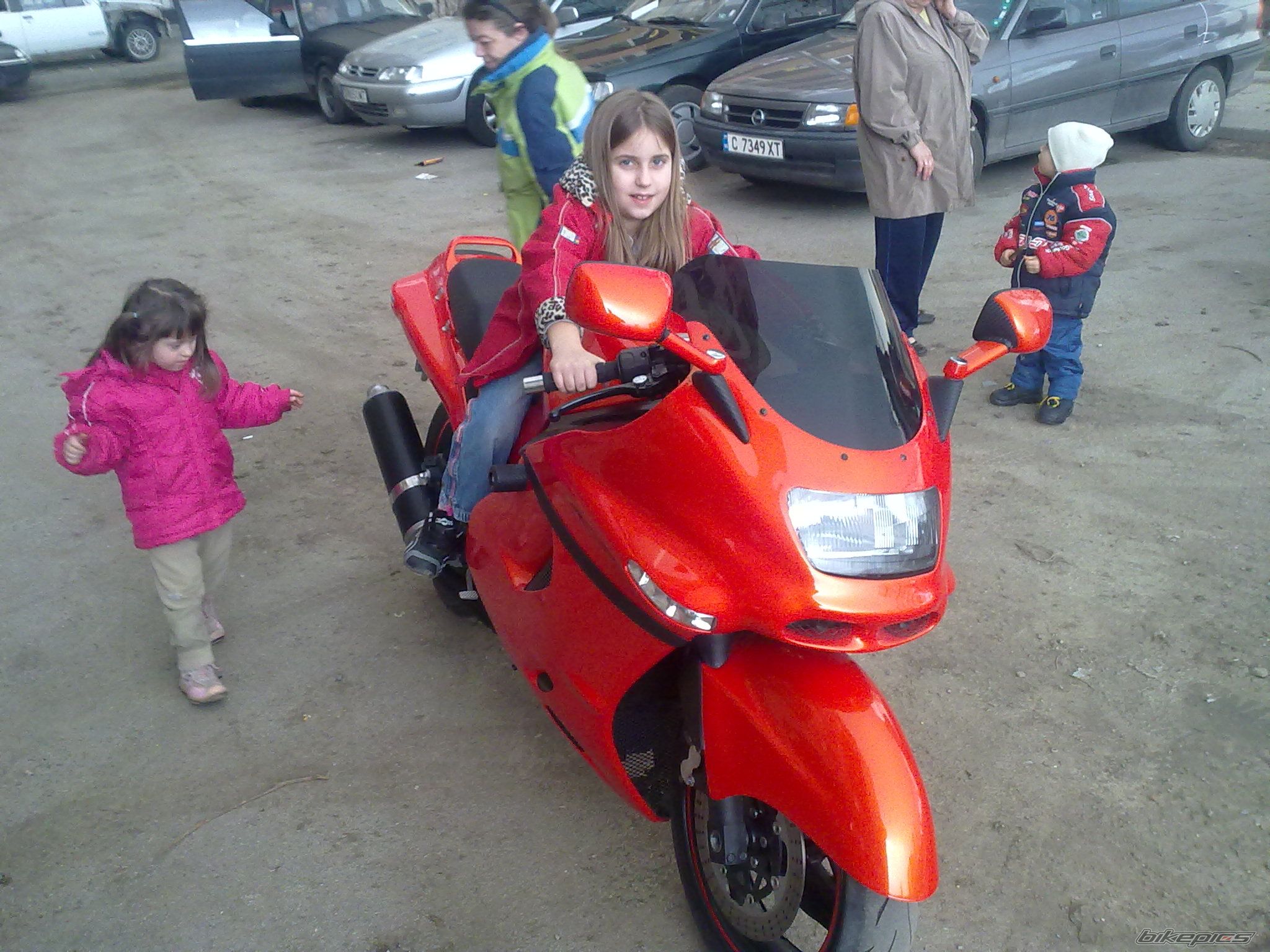 Photo 1946092
