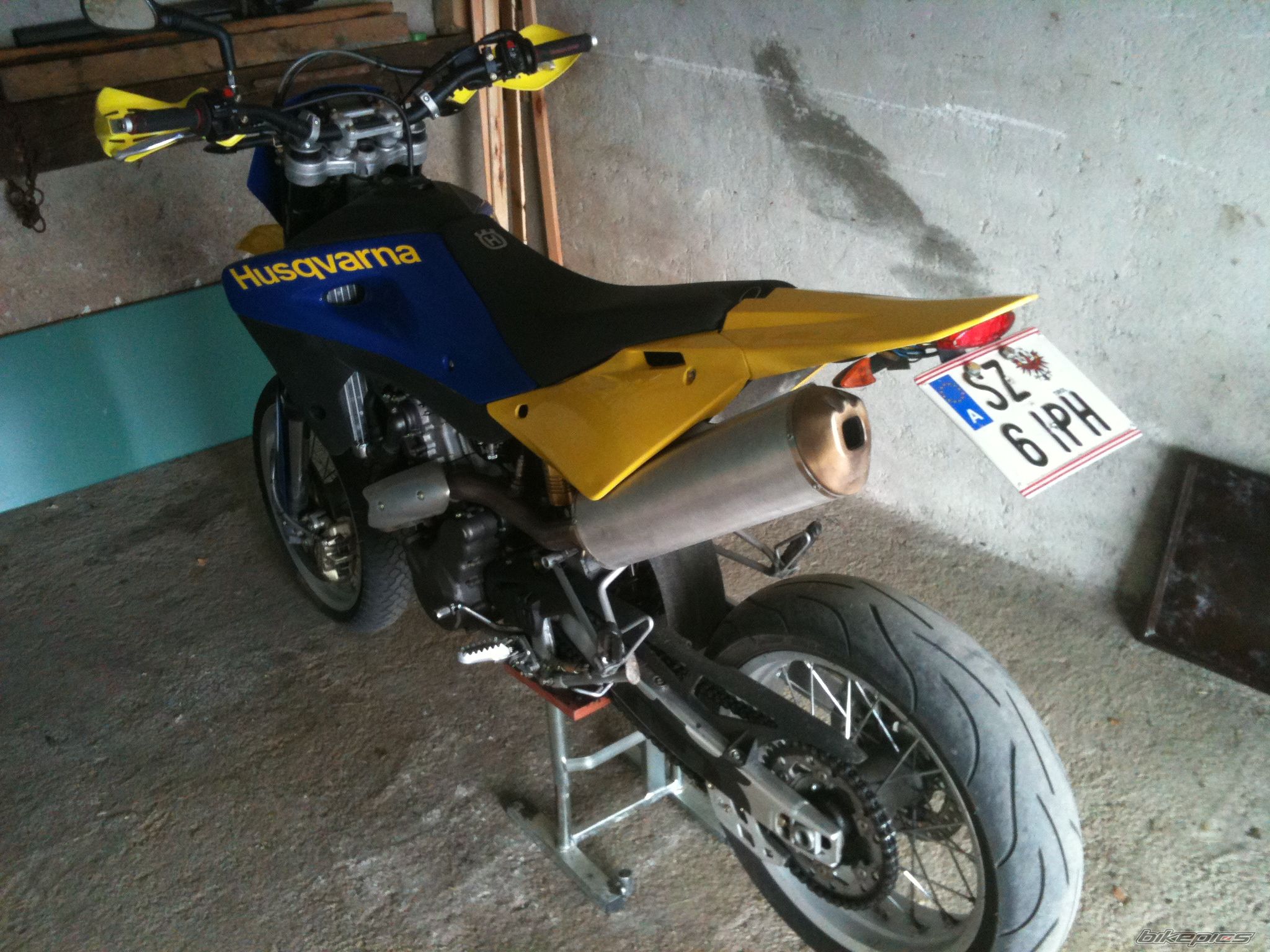 Photo 1946139
