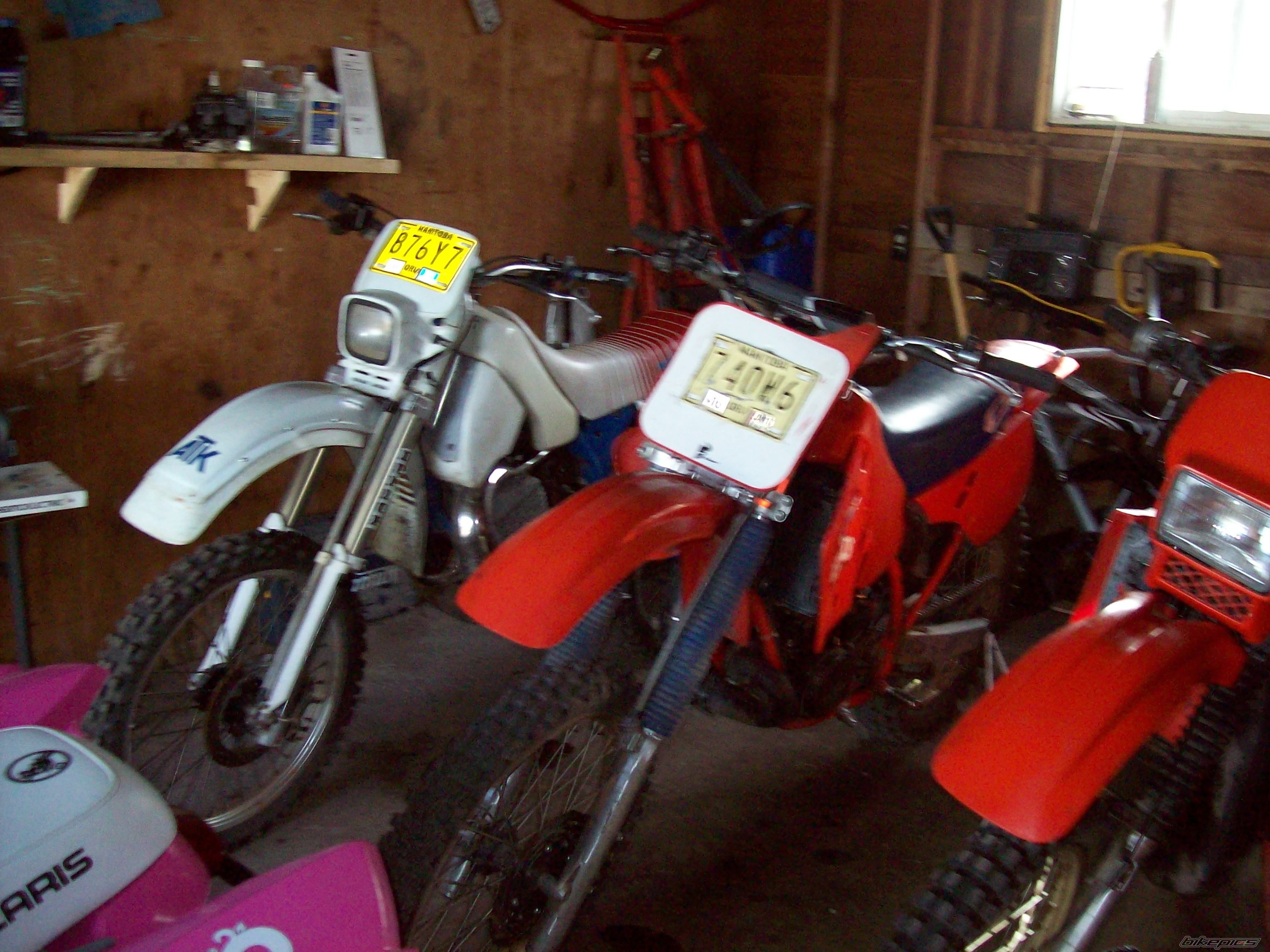 Photo 1946258